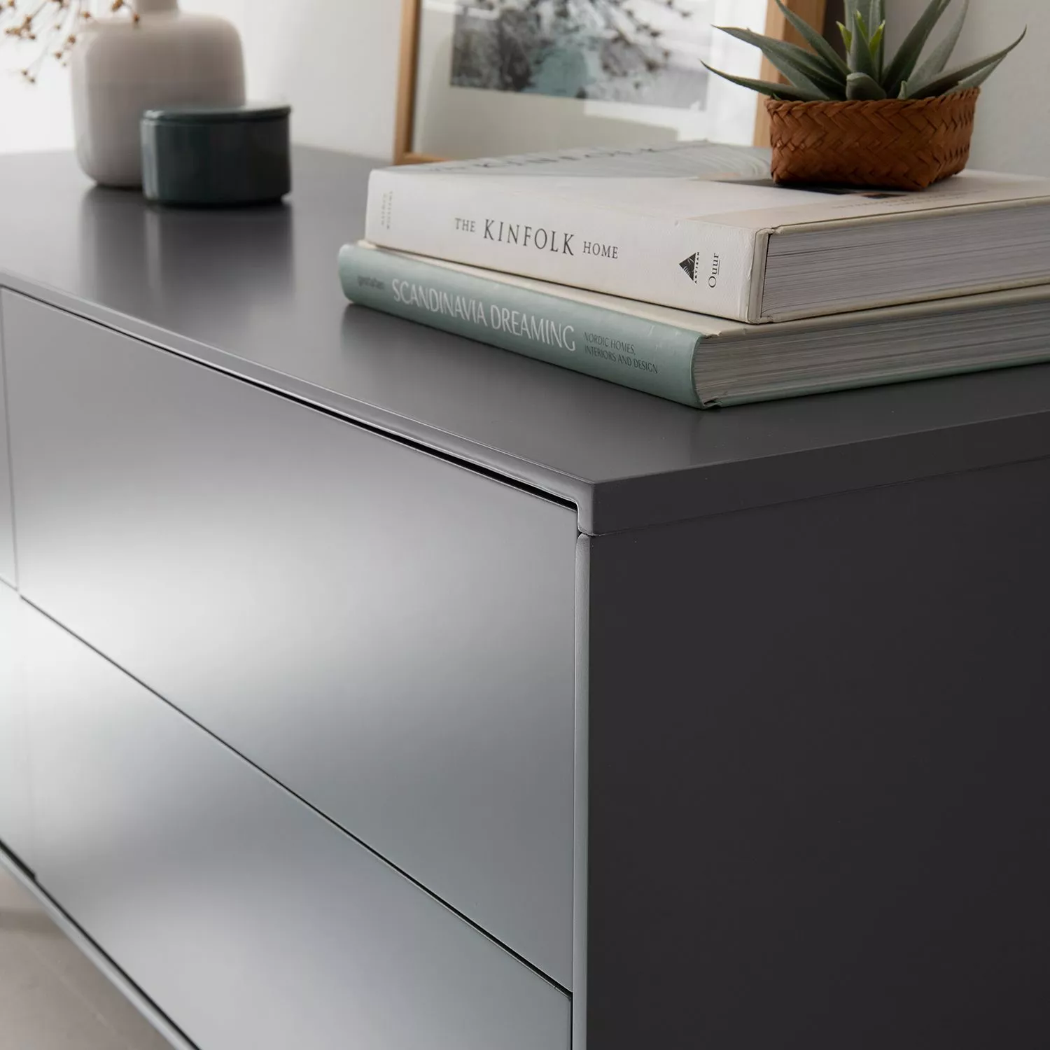 Mørteens Sideboard Lindholm V - Eiche teilmassiv - Grau / Eiche 13 Mørteens Sideboard Lindholm V - Eiche teilmassiv - Grau / Eiche – Bild 11