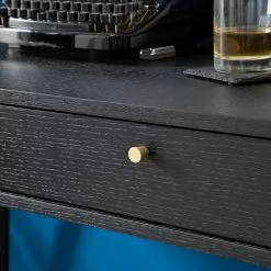 Studio Copenhagen Schreibtisch Moyo - Eiche teilmassiv / Metall - Matt Schwarz / Gold 26 Studio Copenhagen Schreibtisch Moyo - Eiche teilmassiv / Metall - Matt Schwarz / Gold -Büromöbel Verkäufe 1000123494 190315 15403300003 GALLERYIMAGES P000000001000123494