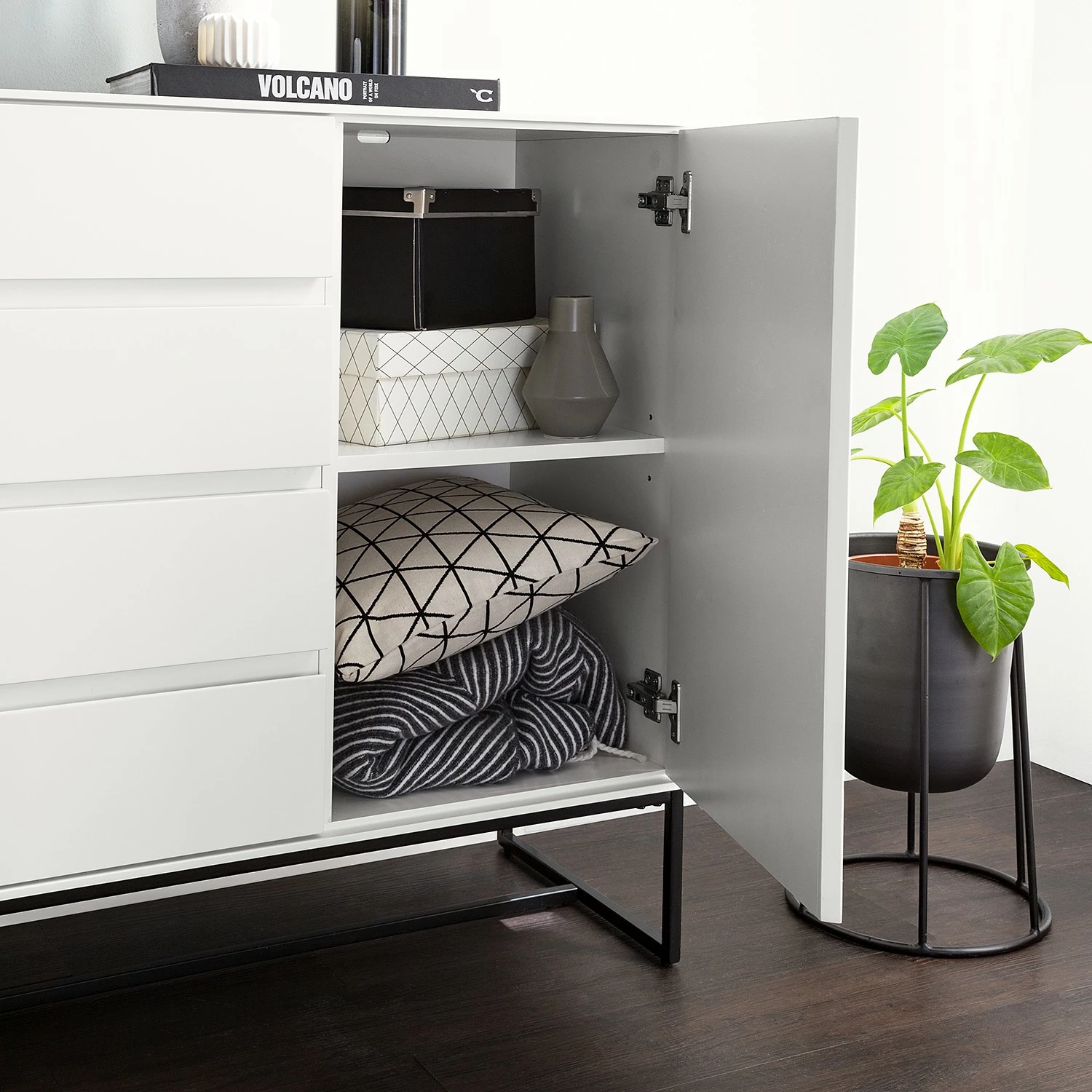 Fredriks Sideboard Zaddy I - Weiß / Schwarz 26 Fredriks Sideboard Zaddy I - Weiß / Schwarz – Bild 24