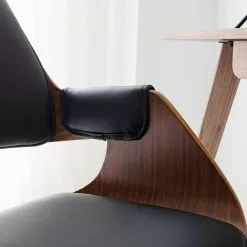 Mørteens Bürostuhl Luumaki - Kunstleder - Schwarz / Walnuss -Büromöbel Verkäufe 1000210873 210129 12411800006 DETAILS P000000001000210873