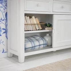 Maison Belfort Sideboard Balignton - Kiefer massiv - Kiefer / Weiß 17 Maison Belfort Sideboard Balignton - Kiefer massiv - Kiefer / Weiß -Büromöbel Verkäufe 1000260756 211116 13020000343 DETAILS P000000001000260756