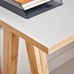 Jahnke Schreibtisch CLUB C 135 - Kerneiche Dekor / Weiß -Büromöbel Verkäufe 1000261786 210426 09084500018 DETAILS P000000001000261786