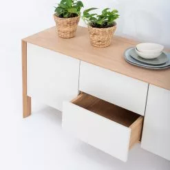 Studio Copenhagen Sideboard Maayka I - Eiche teilmassiv - Mushroom Creme / Eiche Hell -Büromöbel Verkäufe 1000277378 211012 153648000088 DETAILS P000000001000277378