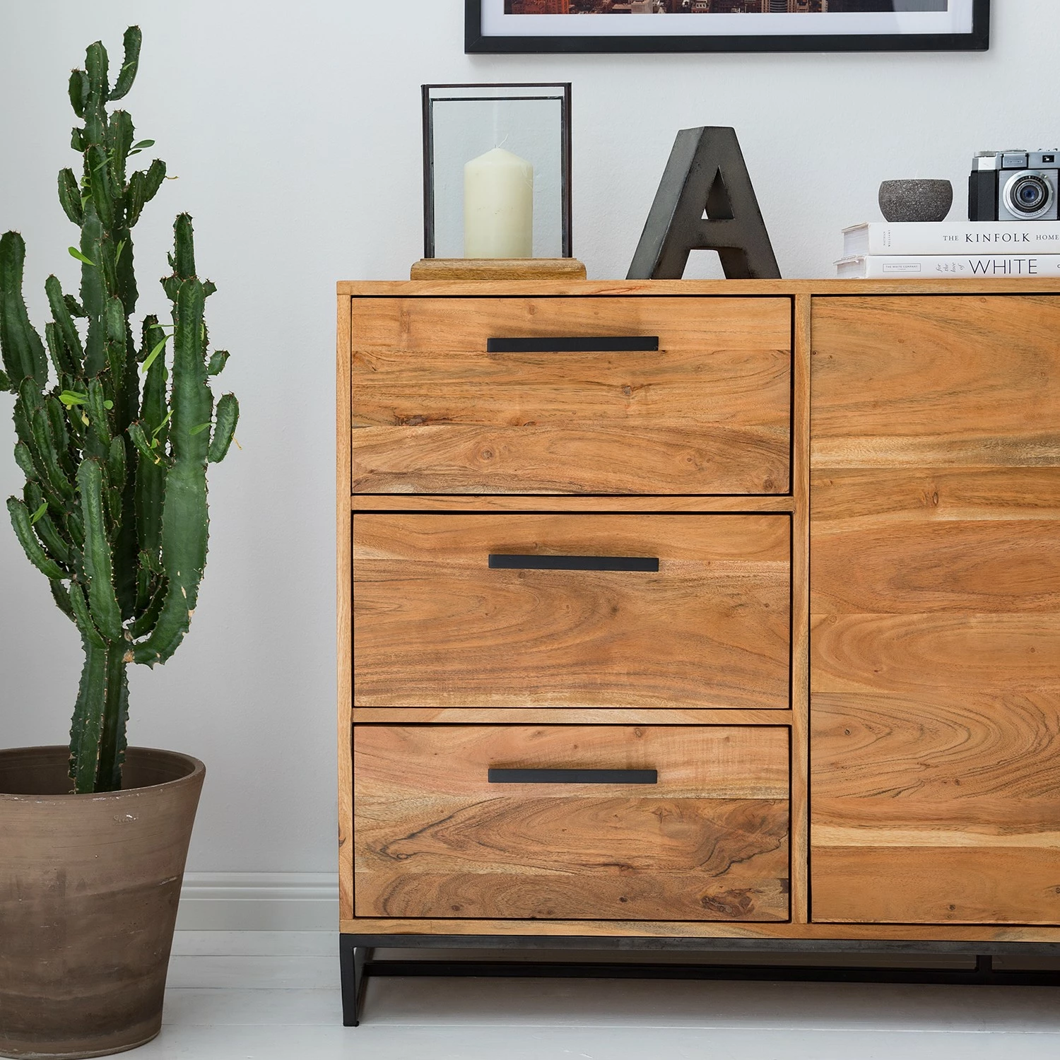 Ars manufacti Sideboard Woodson II - Akazie massiv / Metall - Akazie Hellbraun 21 Ars manufacti Sideboard Woodson II - Akazie massiv / Metall - Akazie Hellbraun – Bild 19