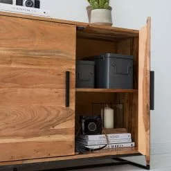 Ars manufacti Sideboard Woodson II - Akazie massiv / Metall - Akazie Hellbraun 49 Ars manufacti Sideboard Woodson II - Akazie massiv / Metall - Akazie Hellbraun -Büromöbel Verkäufe 1000339802 220311 082 DETAILS P000000001000339802