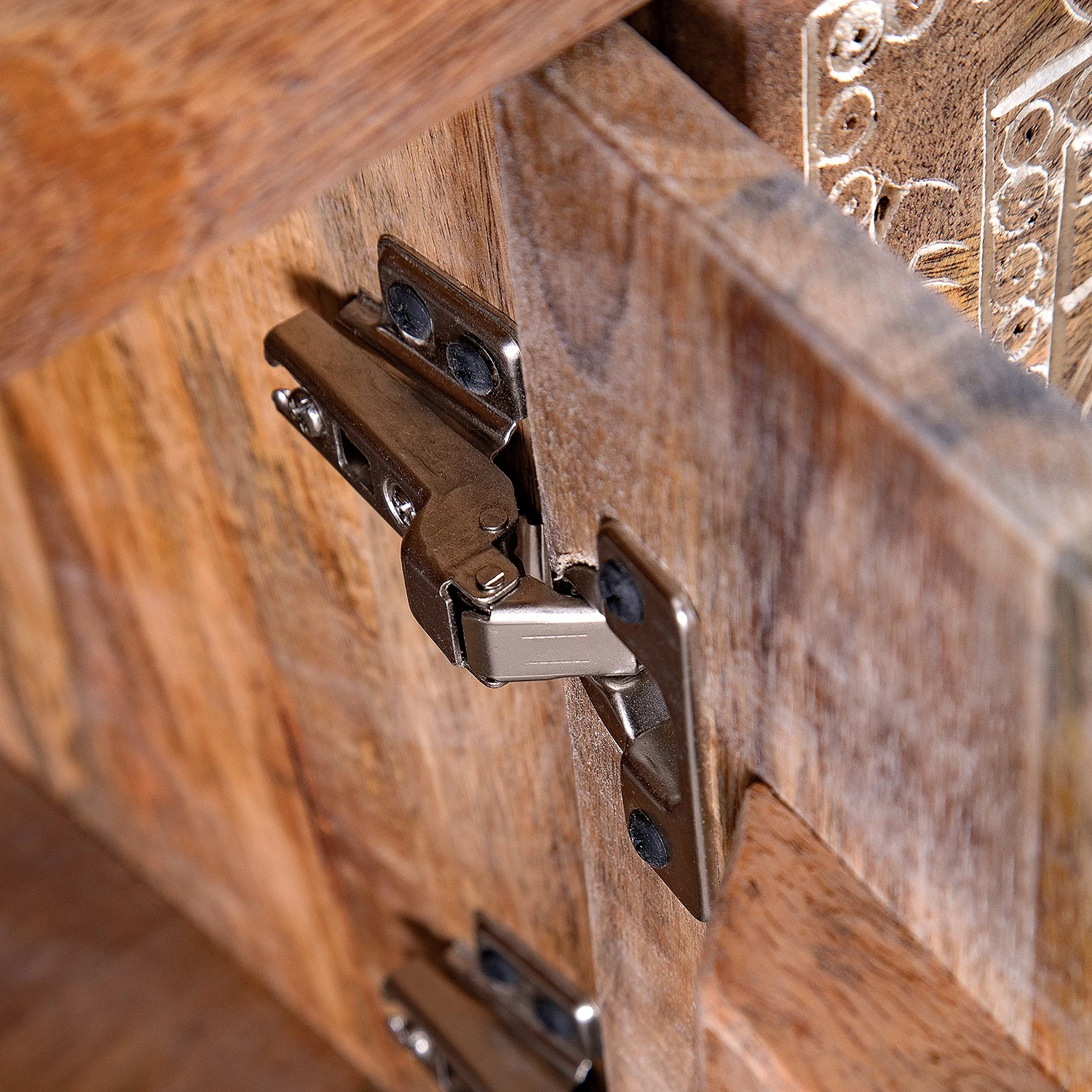 Red Living Sideboard Vallentuna - Mango massiv / Metall - Mango / Schwarz 12 Red Living Sideboard Vallentuna - Mango massiv / Metall - Mango / Schwarz – Bild 10