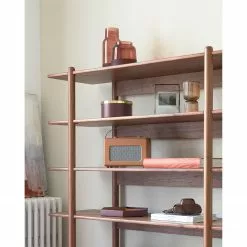 Naturoo Regal Chipata - Walnuss teilmassiv 19 Naturoo Regal Chipata - Walnuss teilmassiv -Büromöbel Verkäufe 1000363972 220714 023 MOOD DETAILS P000000001000363972 mood