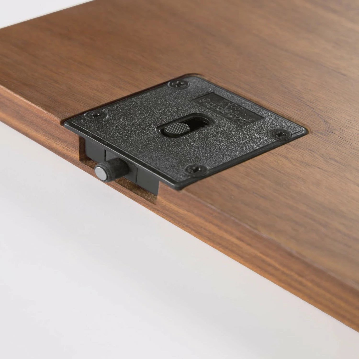 Naturoo Regal Chipata - Walnuss teilmassiv 13 Naturoo Regal Chipata - Walnuss teilmassiv – Bild 11