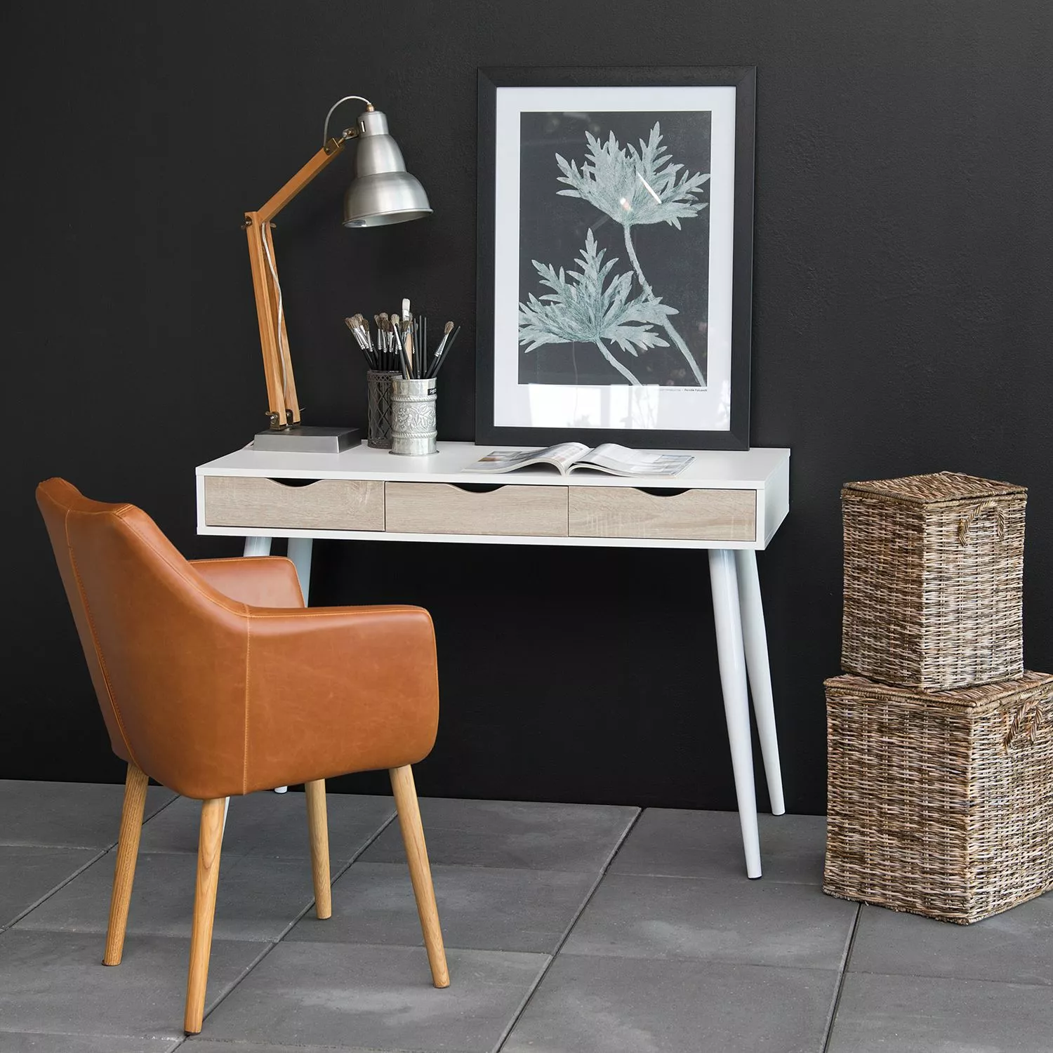 Mørteens Schreibtisch Dingus - Weiß / Eiche 4 Mørteens Schreibtisch Dingus - Weiß / Eiche – Bild 2